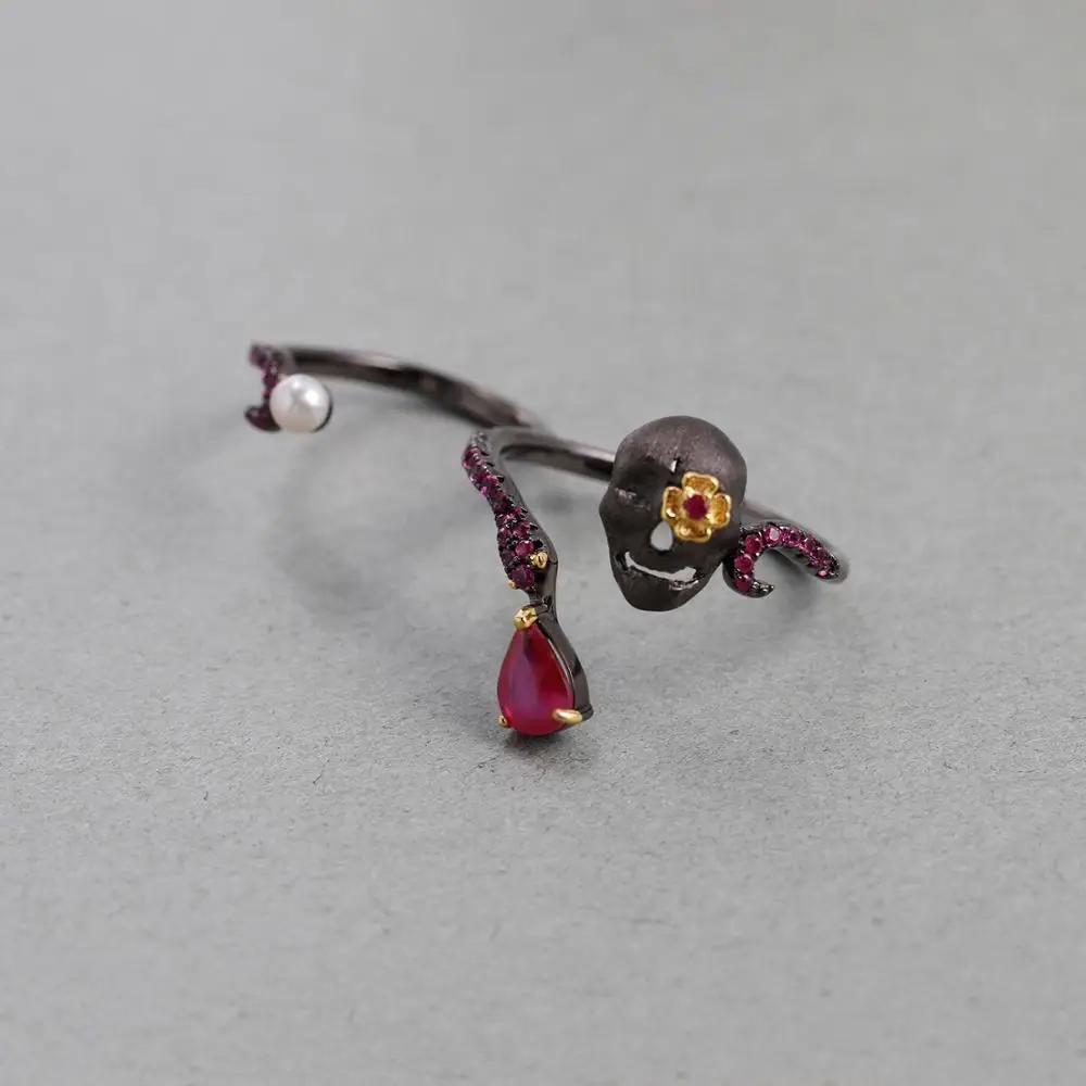 GEM'S BALLET Natural Ruby Gems - đánh giá và giá Gothic Skull Ring